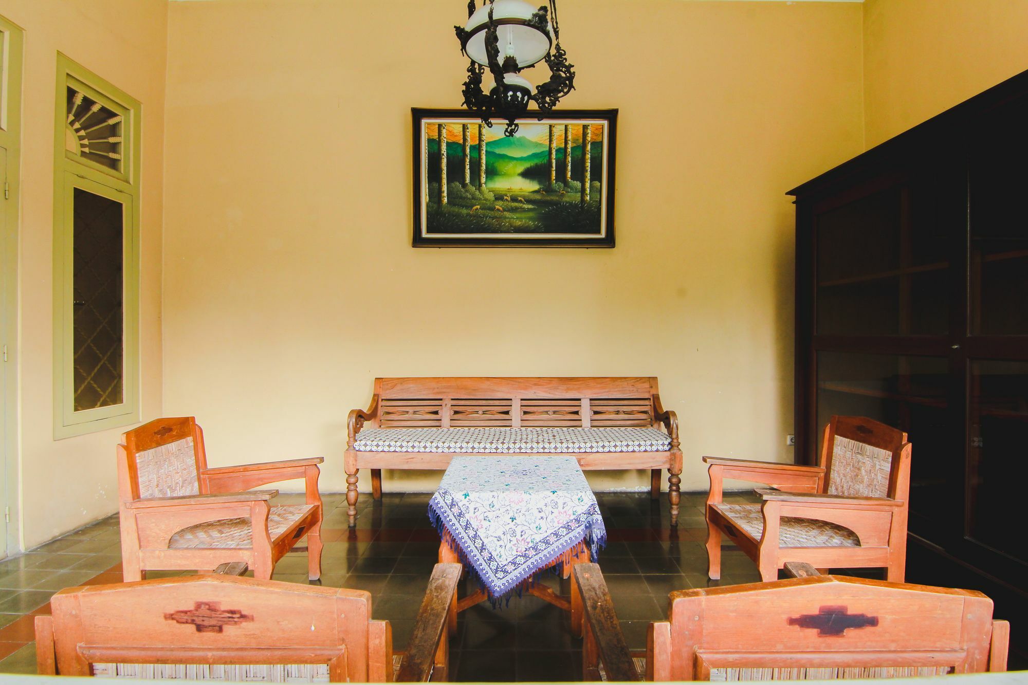 Griya Batik Giri Sekar Homestay Yogyakarta Bagian luar foto